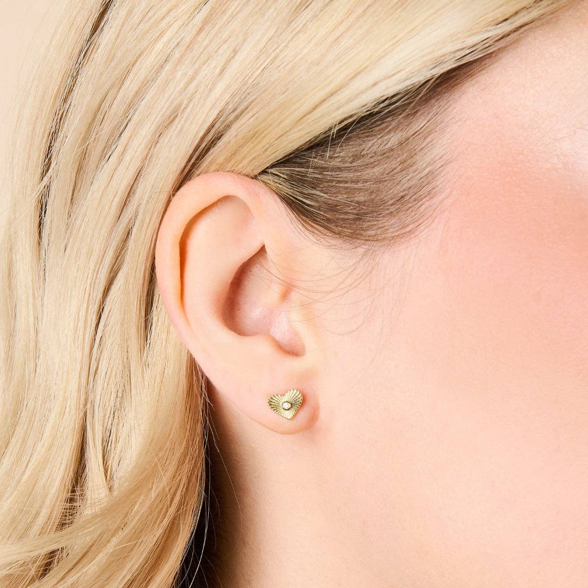 Isla Mini Heart Stud Earrings