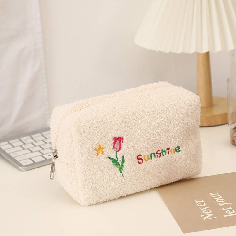 Cute Plush Makeup Bag-Portable Handheld Cosmetic Pouch Women: Pink