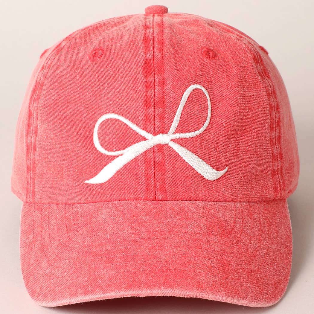 Bow Embroidered Cotton Baseball Cap: Sand / One Size