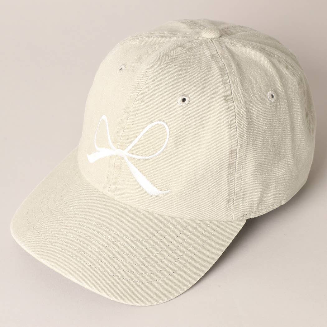 Bow Embroidered Cotton Baseball Cap: Sand / One Size