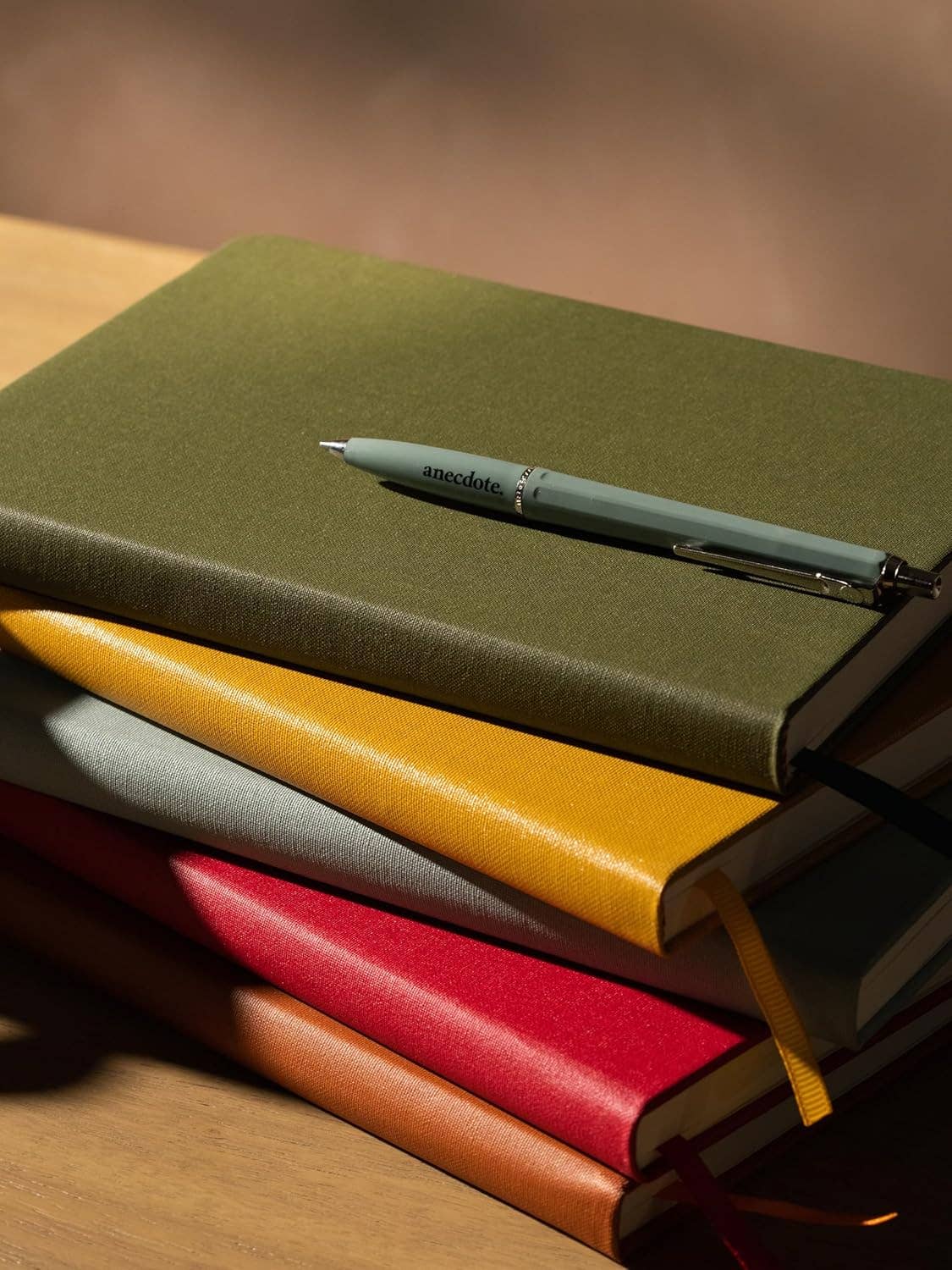 A5 Hardcover Journal | Lined or Dotted Notebook | 11 Colors : Mustard / Dotted