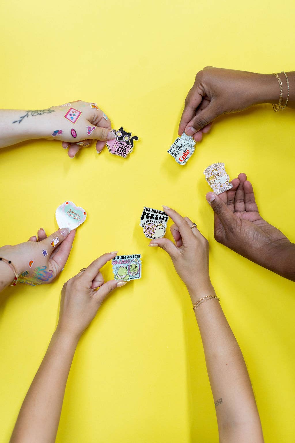 The Horrors Persist But So Do I Magnet – Cute Snail Gift