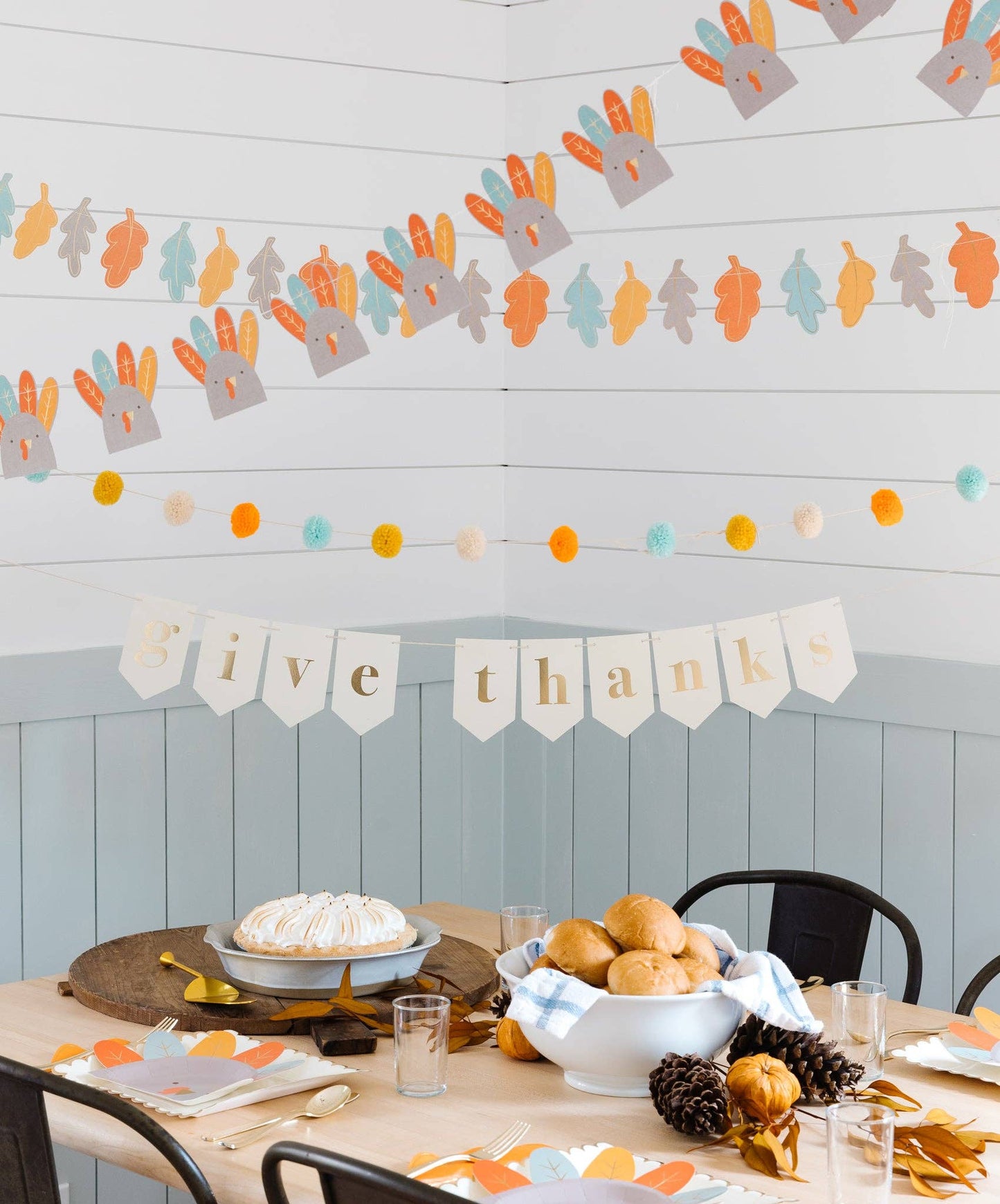 Harvest Give Thanks Leaves Banner Set